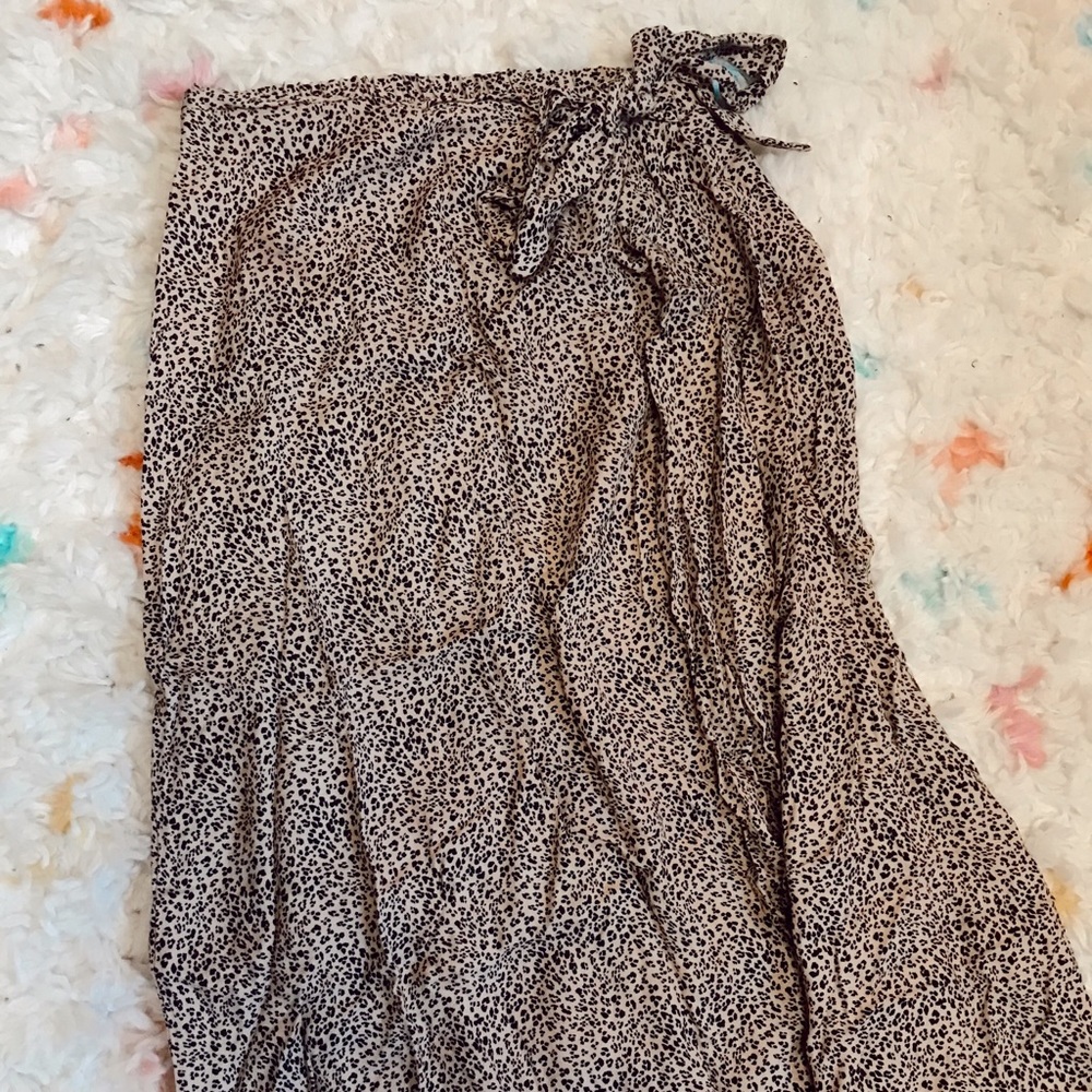 Tj Maxx cheetah printed skirt super cute and never worn